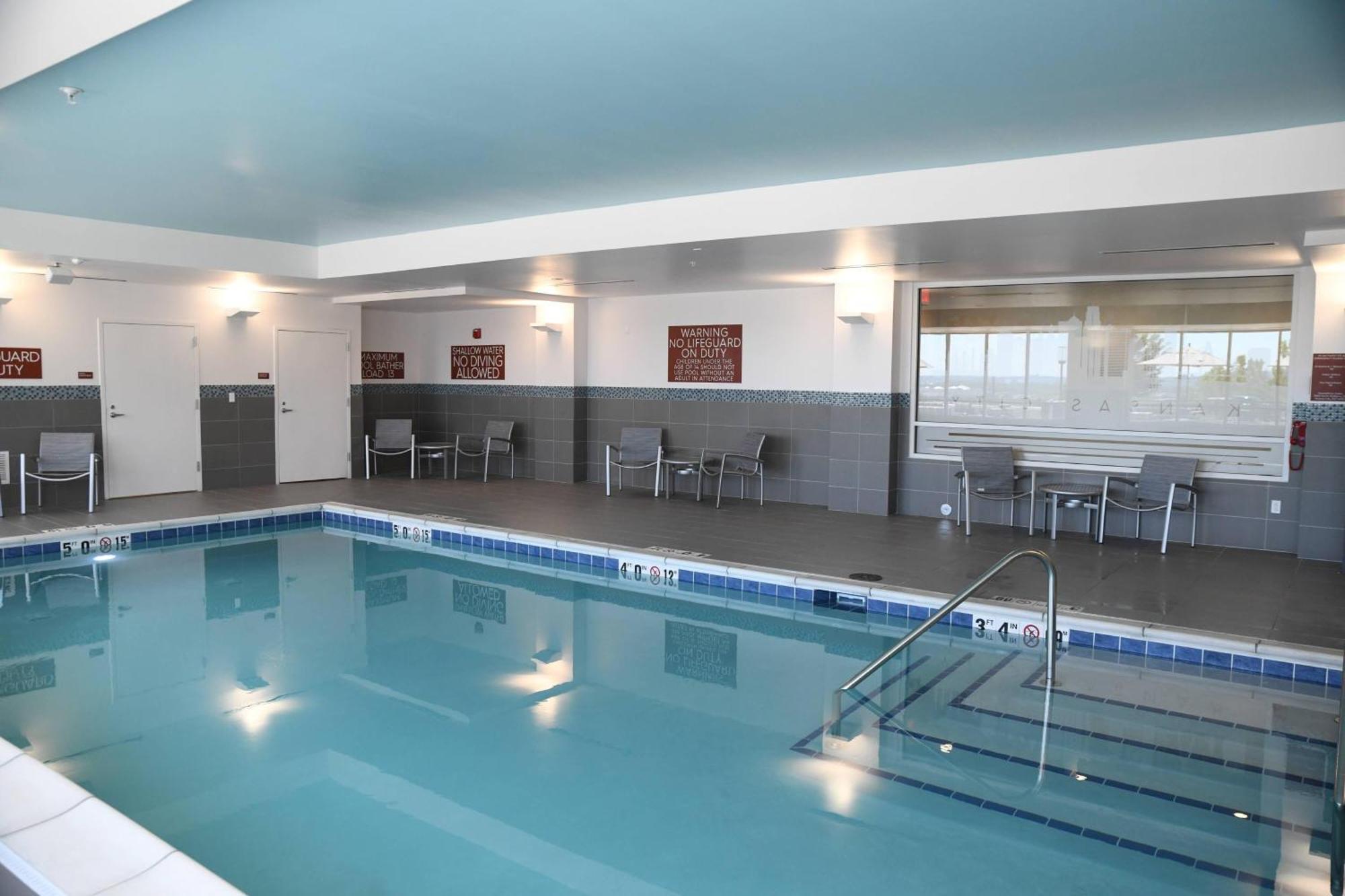 Towneplace Suites Kansas City At Briarcliff Kültér fotó